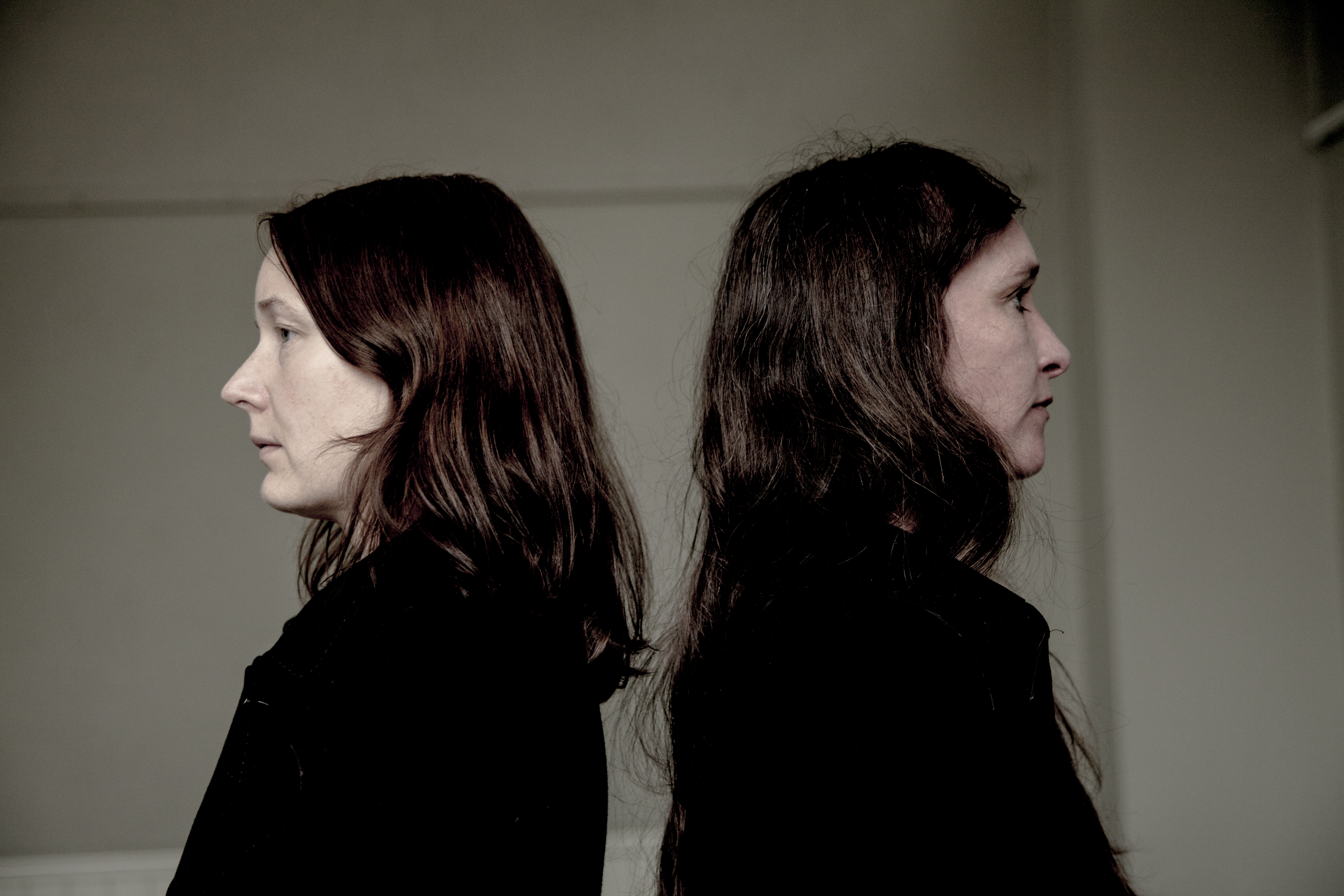 Aurora Sandlilje und Rina Beldo.jpg