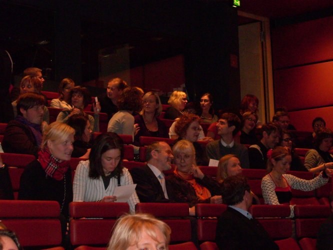 ni_feier_08_09.jpg