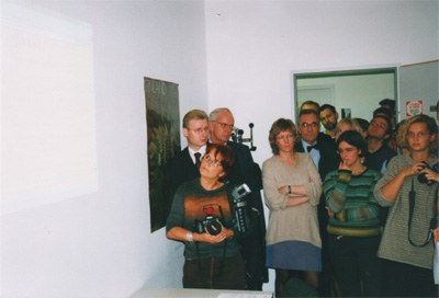 b_04.jpg