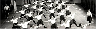 Foto: Damgymnastik. Gymnastiska centralinstitutet, Hamngatan 19, Norrmalm, Stockholm.