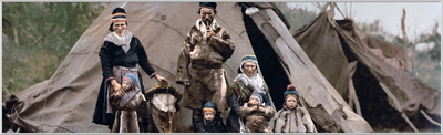 Eine Samenfamilie (Lappen, Lappländer) in Norwegen, um 1900